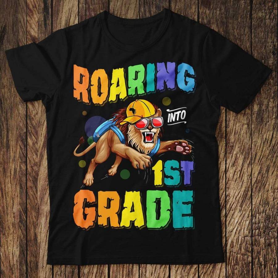 Roaring 1st Grade Kid T-shirt