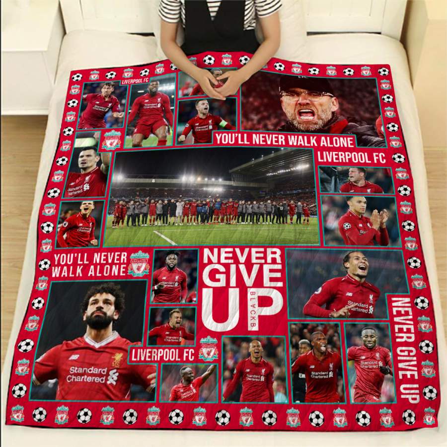 LIV N.G.U Quilt Blanket