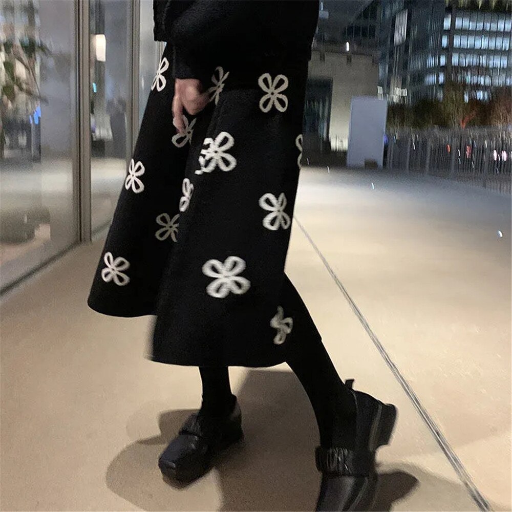 Women Clover Floral Jacquard Knitted Skirts Simple Elastic High Waist Long Skirts Autumn Winter A-Line Midi Skirts Streetwear alx