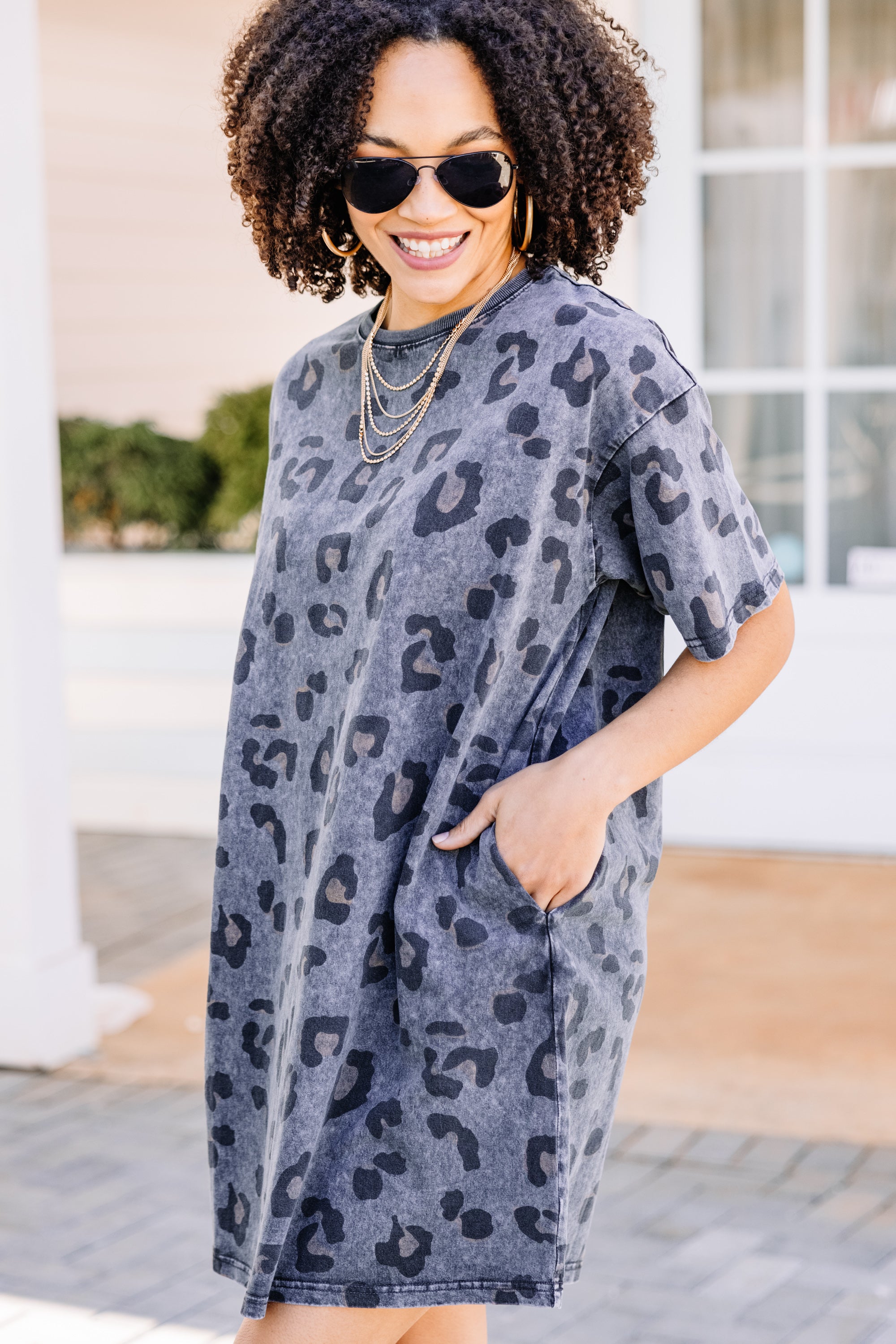 Between Glances Ash Gray Leopard T-shirt Dress