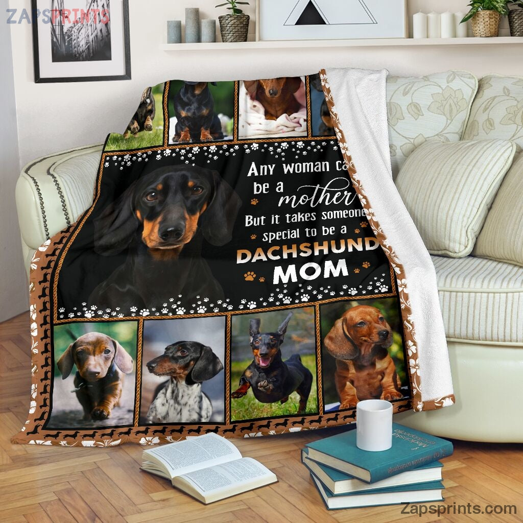 Dachshund Mom Blanket – Cool Gift Ideas