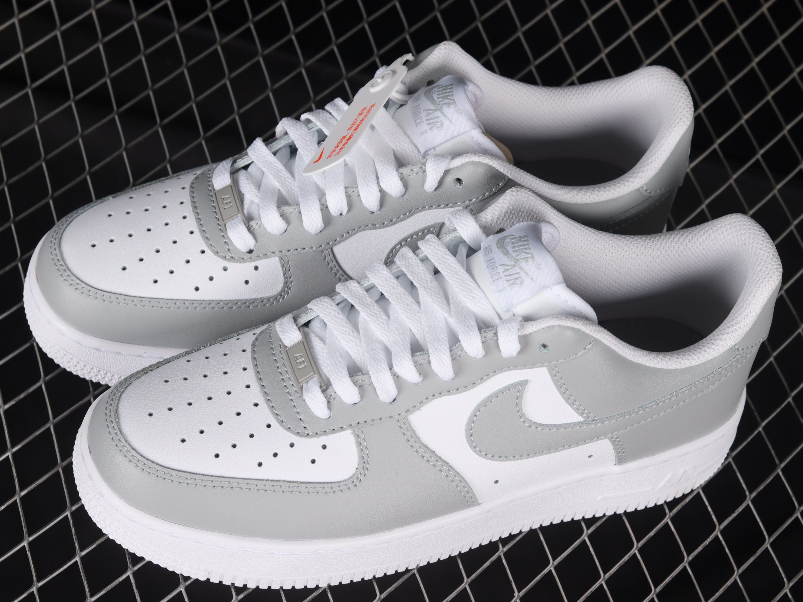 Nike Air Force 1’07 Low Shoes Sneakers – White Gray SNK925942978