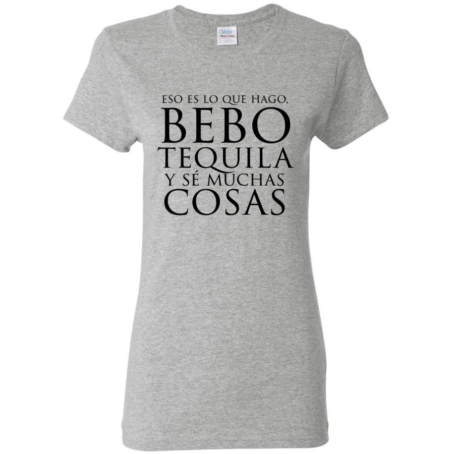 Bebo Tequila Y Se Muchas Cosas Drink and I Know Things Spanish Shirts En Espanol Womens Graphic T-Shirt