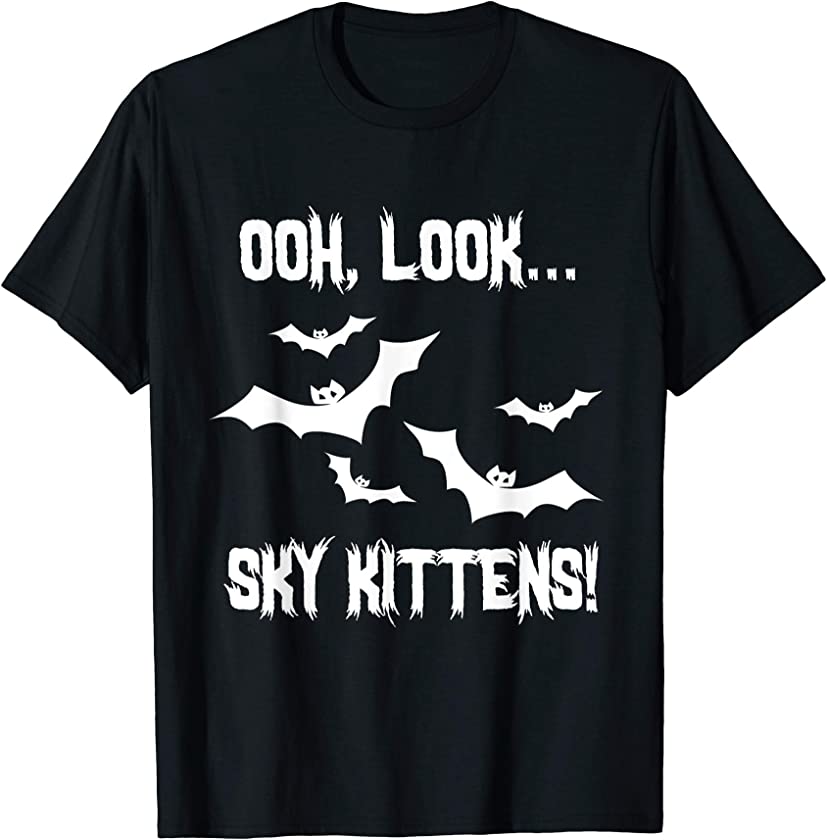 Bat Lover Sky Kittens Bats Lover Cute Funny T-Shirt