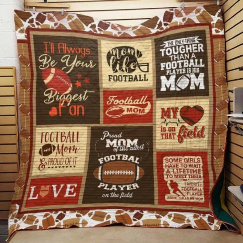 Football Mom F1901 83O33 Blanket