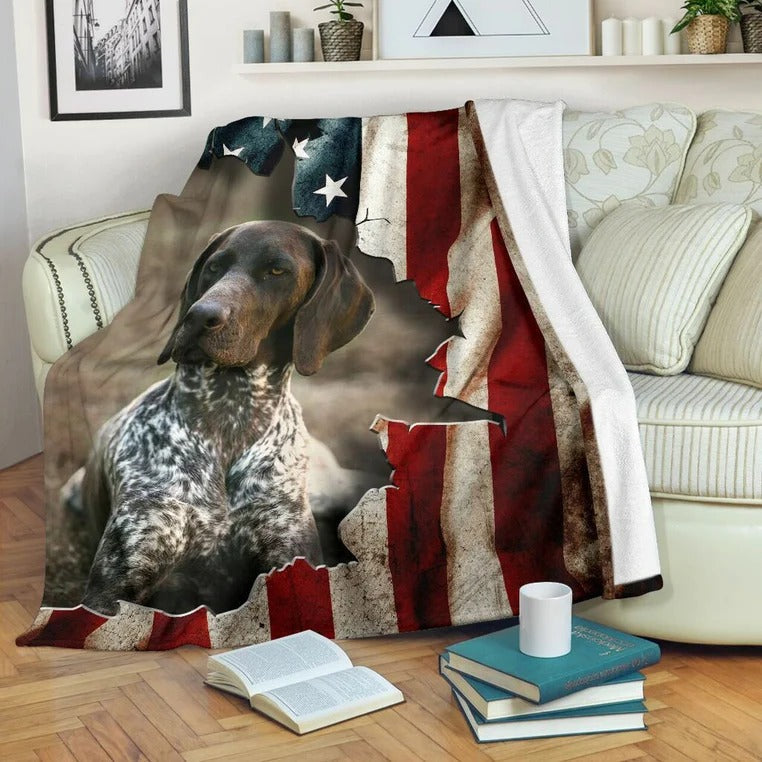 Beautiful German Shorthaired Pointer American Flag Blanket Gift For Dog Lovers Birthday Gift Home Decor Bedding Couch Sofa Soft And Comfy Cozy