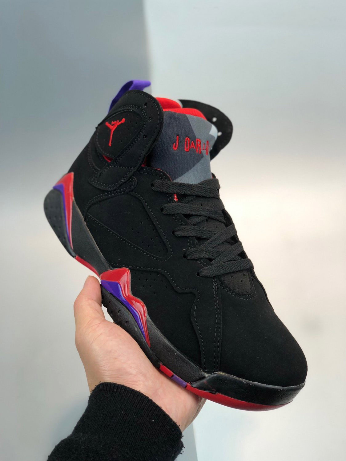 JD 7 ‘Raptors’ BlackTrue Red-Dark Charcoal-Club Purple 5341148