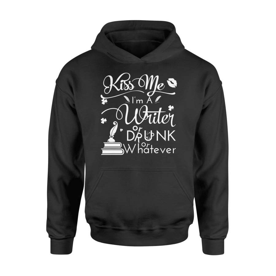 Writer – Kiss me I’m a writer – Standard Hoodie