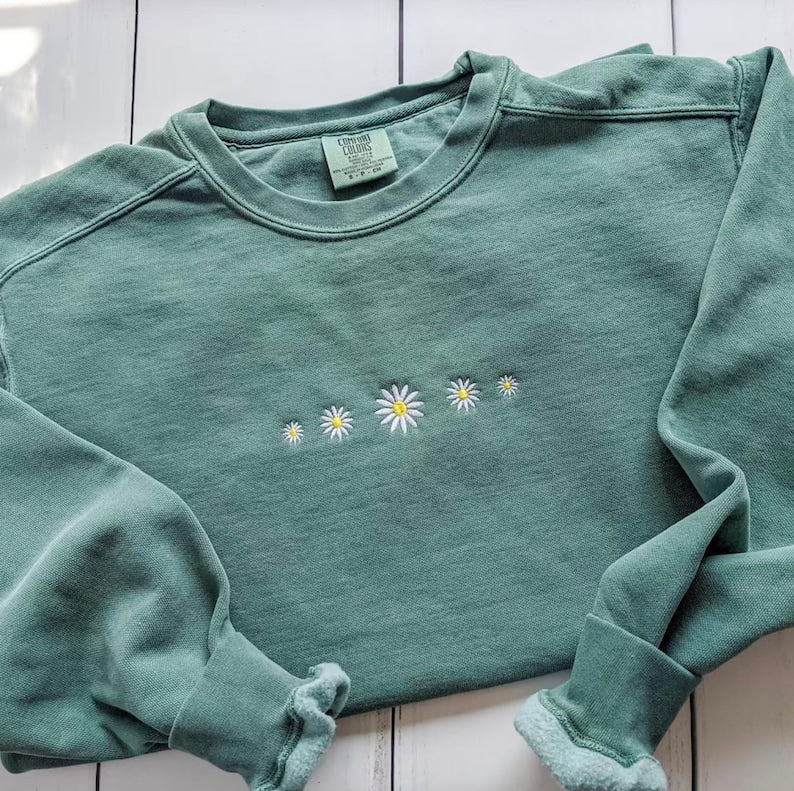 Floral Daisy Embroidered Sweatshirt Crewneck Sweatshirt All Over Print Sweatshirt For Women Sweatshirt For Men Sws2740