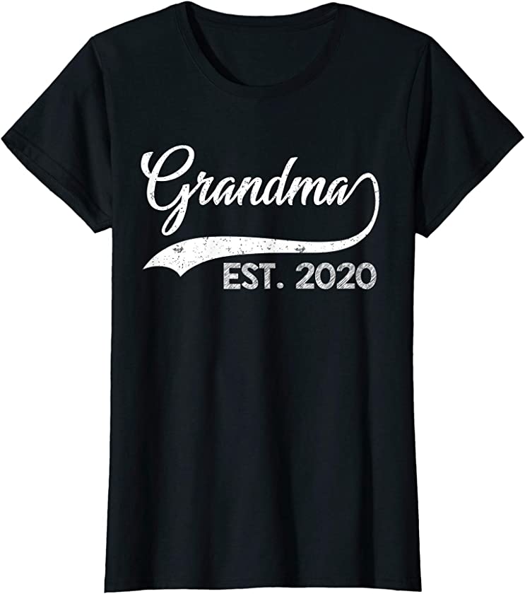 Womens Grandma Est. 2020 Vintage New Grandma Gifts Mothers Day T-Shirt