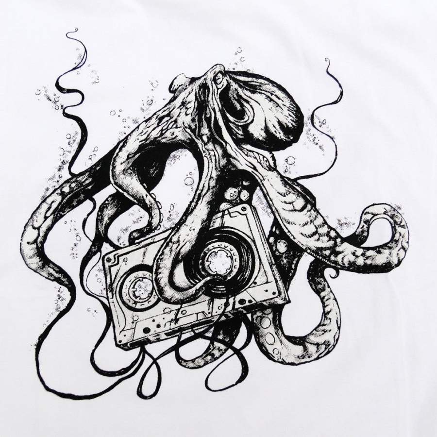 Octopus Love Cassette Tape 80 Deep Ocean Sea Scuba Fish Graphic Short Sleeve T-Shirt