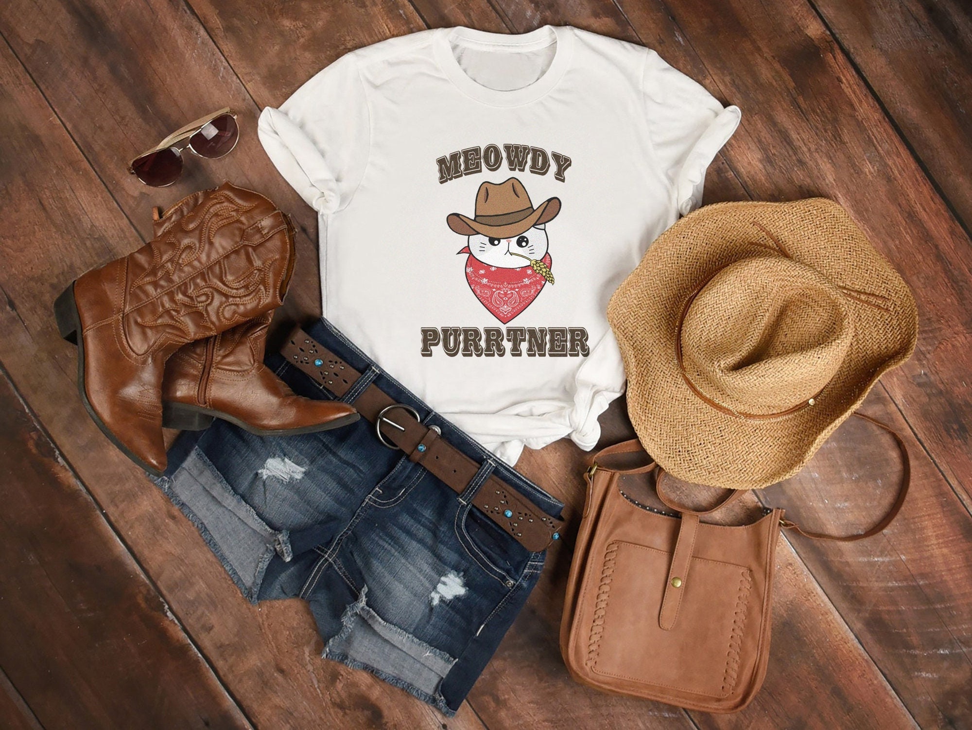 Funny Cat T-Shirt, Western Cowboy Cat Shirt, Funny rodeo Tshirt, cowgirl tee, funny womens cat shirt, Cat Lover Gift, Cat Mom Dad present