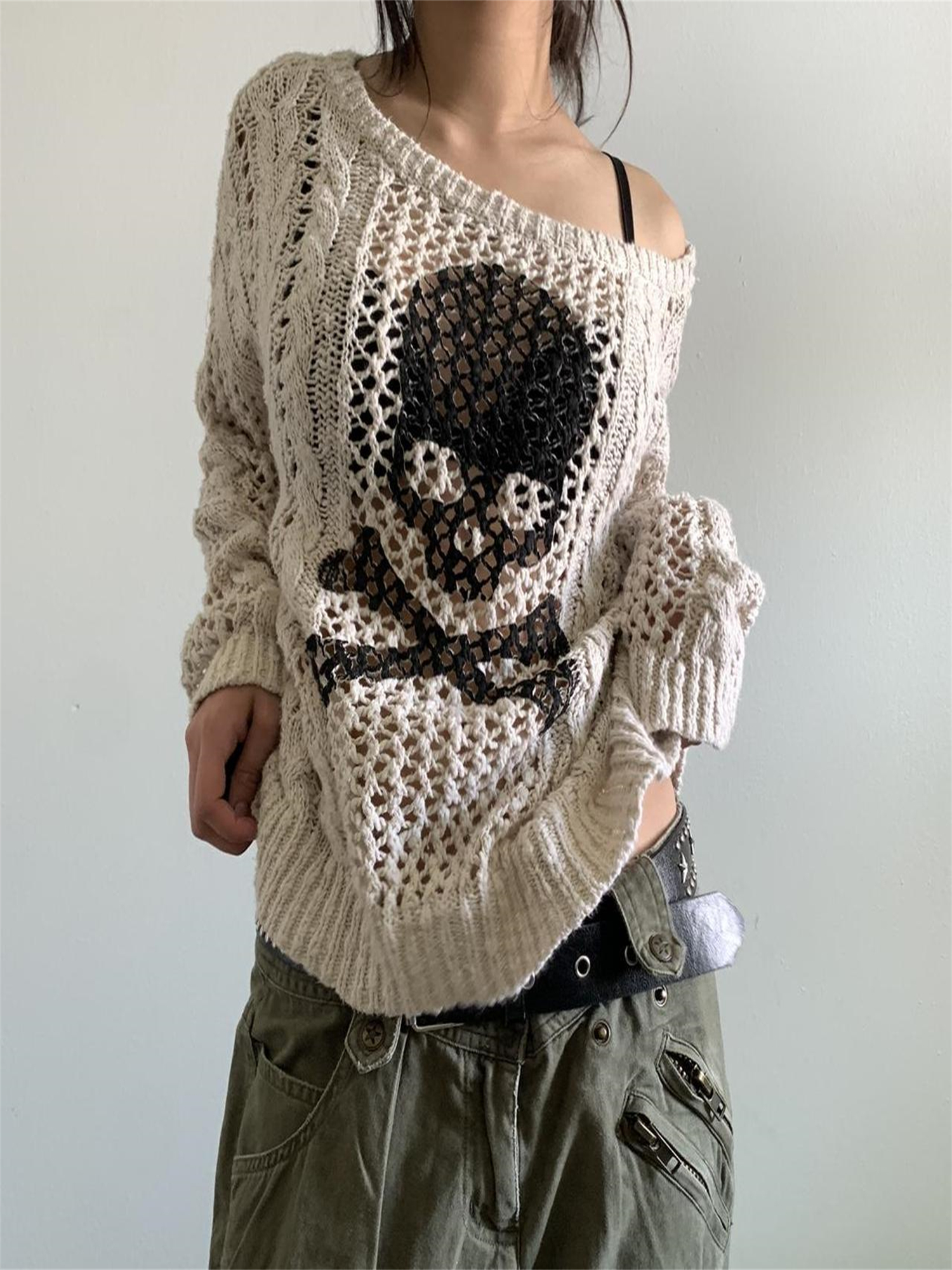 Women Gothic Skull Print Sweater Y2k Aesthetic Long Sleeve Hollow Out Loose Crochet Pullover Tops Punk Style Knitwear Streetwear alx