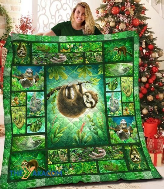 Adorable Green Sloth Happy In Wonderful Nature Special Gift For Animal Lovers Quilts Comforters