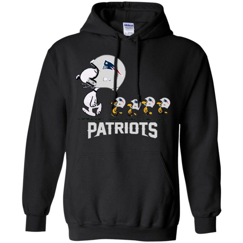 Snoopy New England Patriots Patriots Xl Black T-shirt Hoodie Sweater