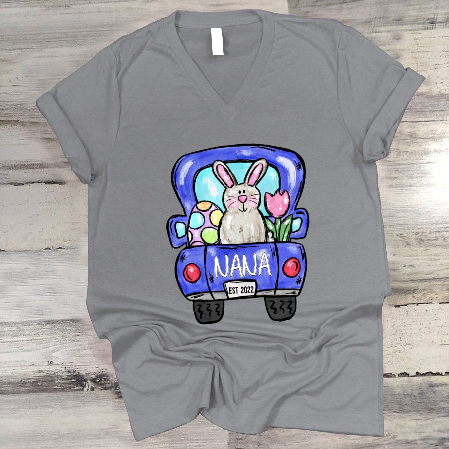 Nana Est Bunny Cute Easter V-Neck