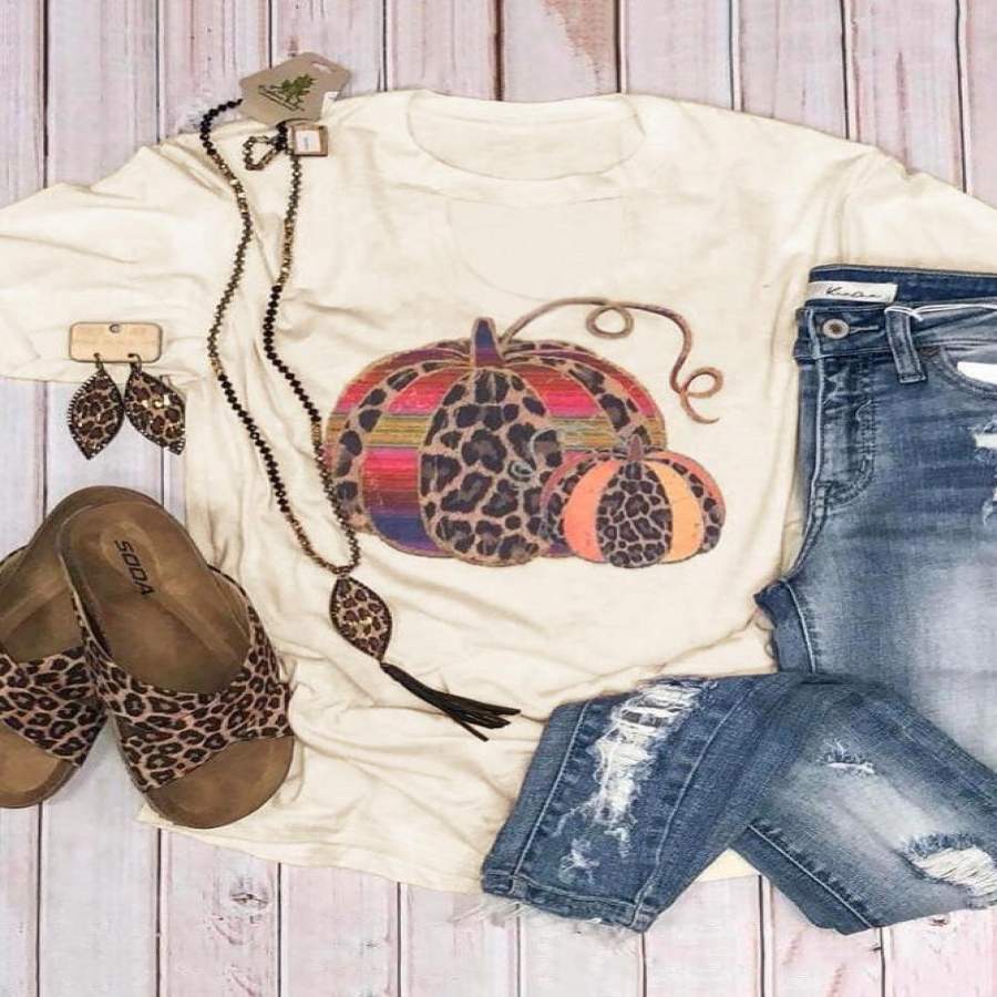 Leopard Printed Pumpkin T-Shirt Tee – Beige