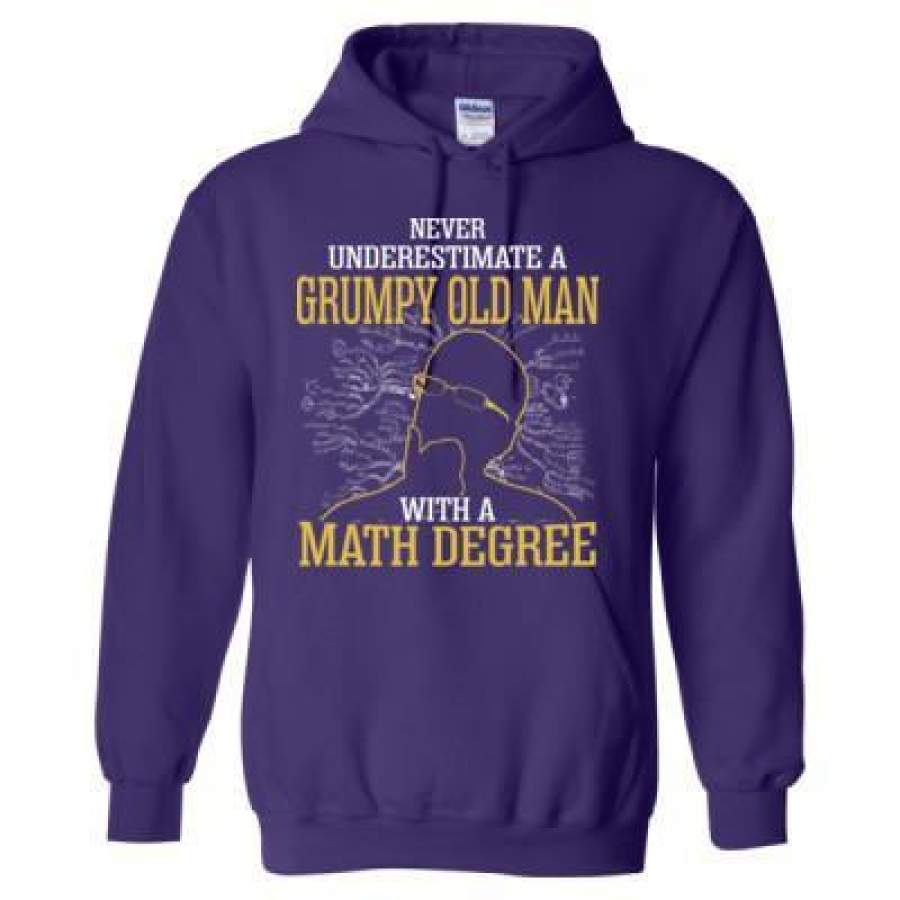 AGR Never Underestimate A Grumpy Old Man With A Math Degree – Heavy Blend™ Hooded Sweatshirt