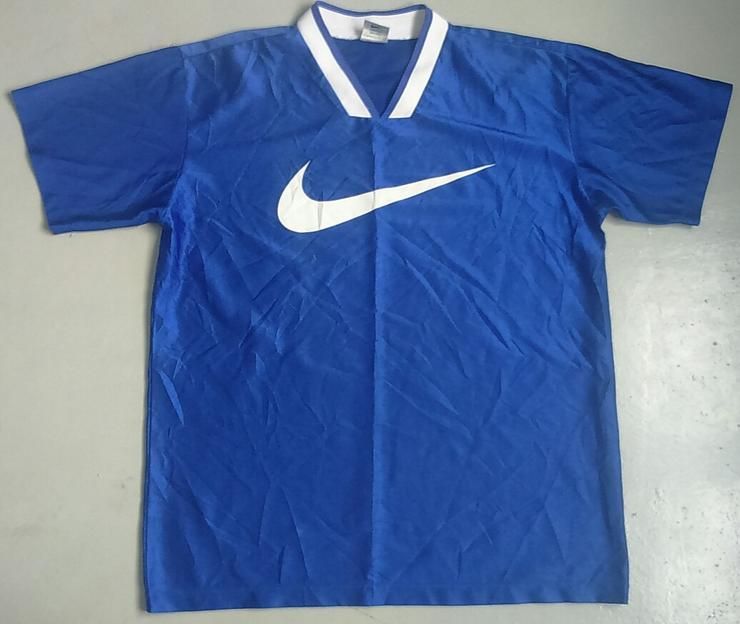 Hot Rare Vintage Big Logo Swoosh Shirt