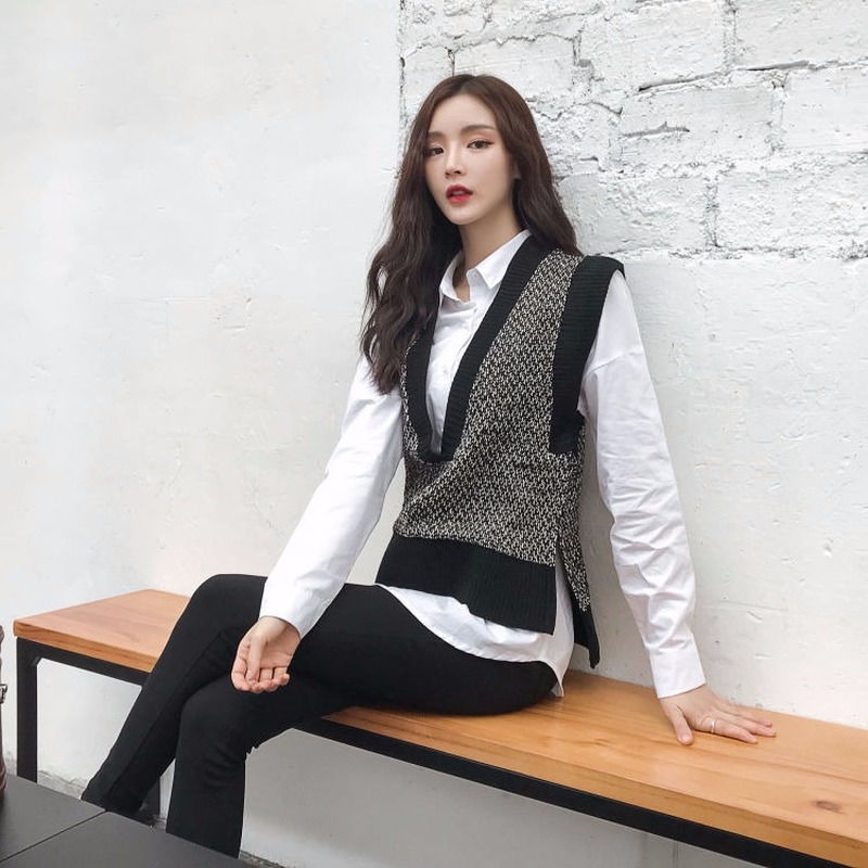 Sweater Vest Women Loose Stripes Pullover V-neck Sleeveless Outer Vest Female Fashion Wild Split Fork Sweater Womens alx