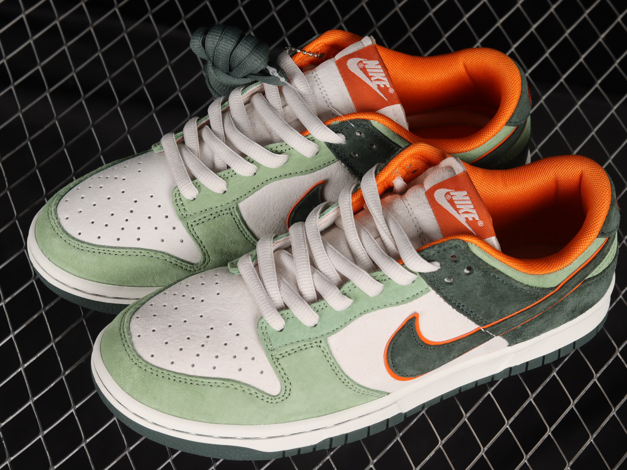 Otomo Katsuhiro x Nike Dunk Low Pro Steamboy OST Dark GreenOrange Shoes Sneakers SNK392917796