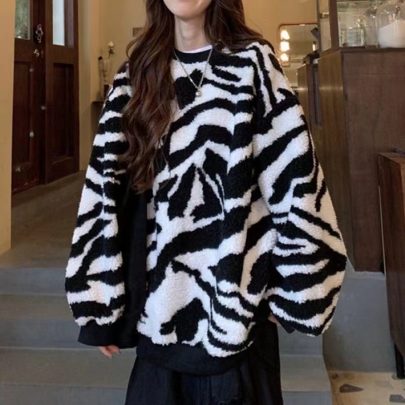 Women Streetwear Harajuku Korean Fashion Lambs Wool Zebra Print Hoodies Pullovers Oversized Ladies Outerwear Sweatshirt Clothes alx