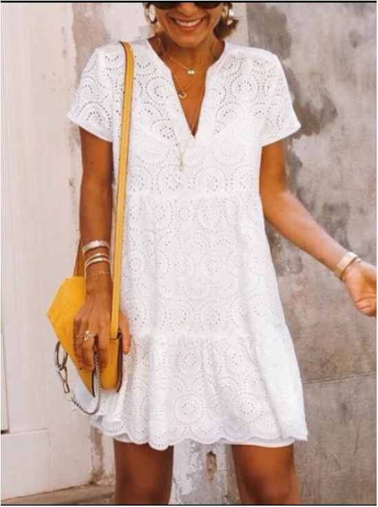 Women’s 2022 Summer New European and American Style Loose Plus Size V-neck Embroidered Hollow Lace Flower Dress Hot Sale alx