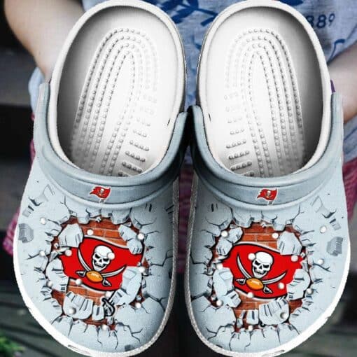 Tampa Bay Buccaneers Crocs1 B93