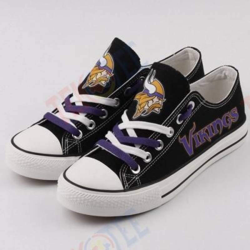 Mens Womens Minnesota Vikings Low Top Vikings Running Shoes Tennis Shoes Low Top Shoes Custom Print Footwear Converse Sneakers TMT250