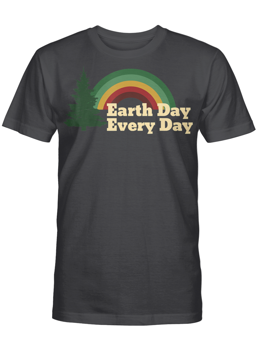 AmazeStyleZ Santa’s Reindeer, Ugly Christmas Sweater, Christmas Gift Ideas, Earth Day Everyday Rainbow Pine Tree Design T-Shirt