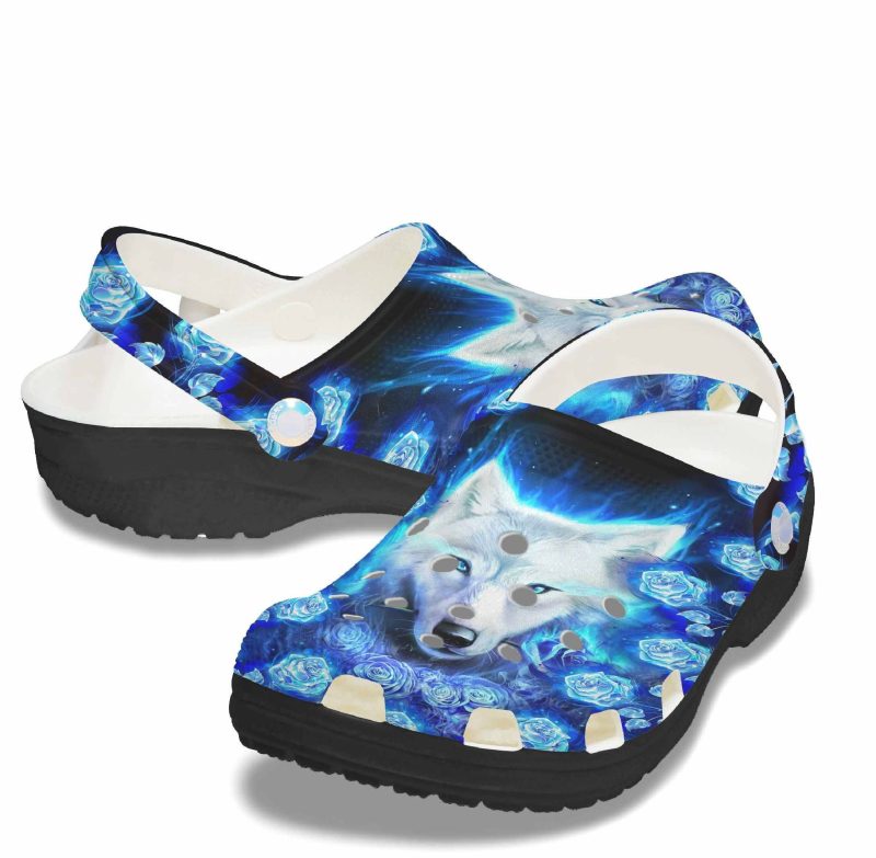 Blue Roses And Diamond Wolf Shoes – Wolf Rose Crocbland Clog Birthday Gifts For Women Mother Daughter