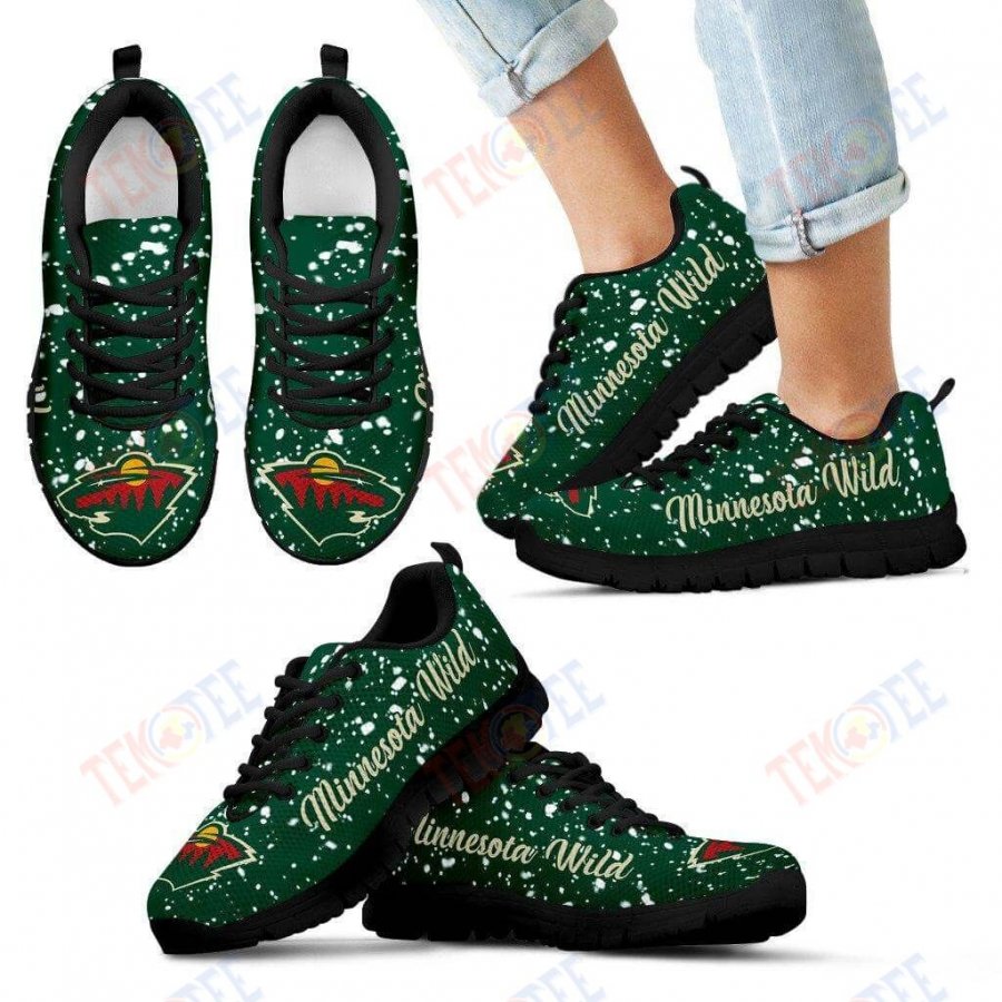 Mens Womens Minnesota Wild Sneaker Christmas Snowing Incredible Pattern Sneaker Running Shoes For Men Women TDT867