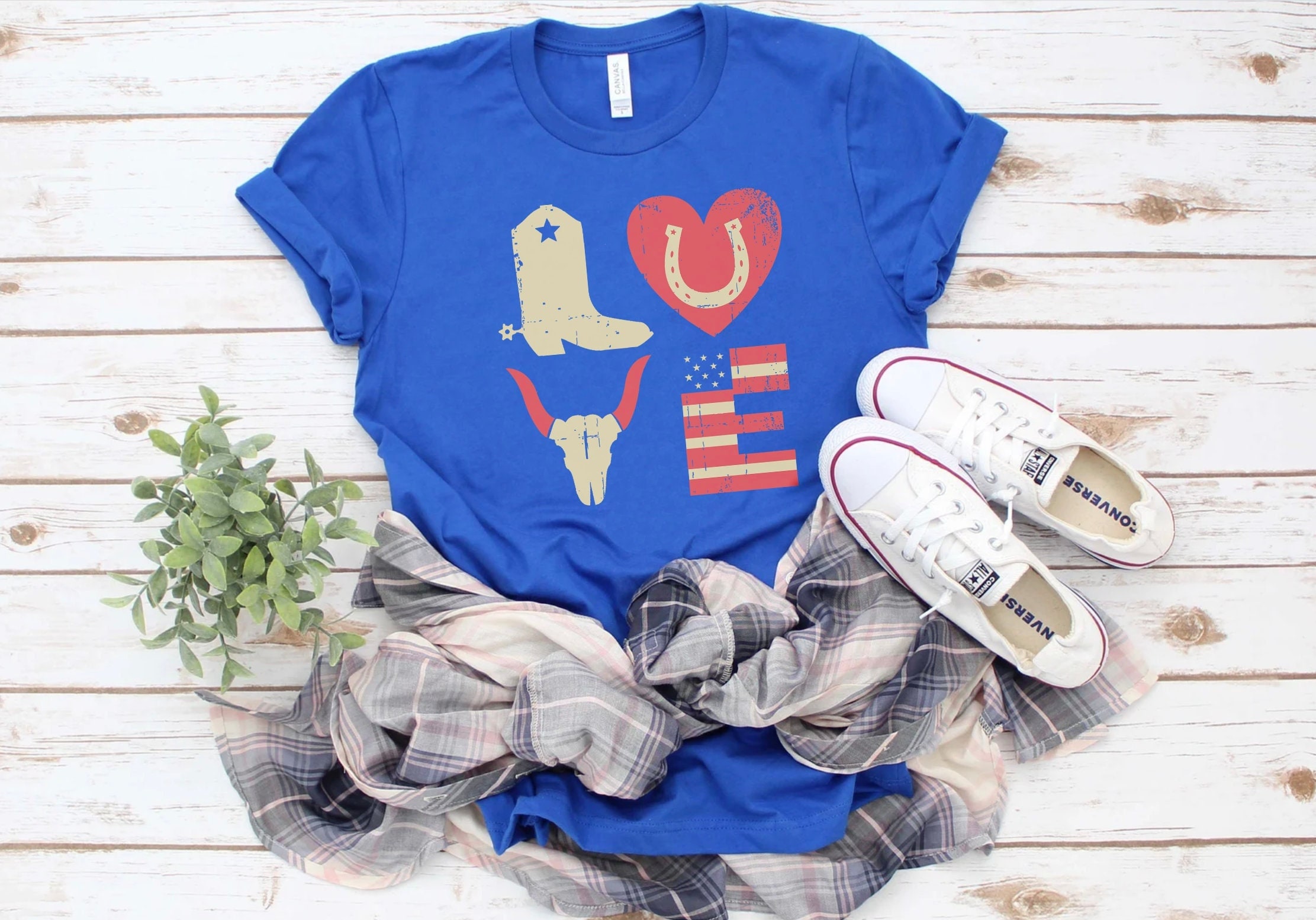 Wild West LOVE Shirt, Vintage cowboy shirt, Wild West Shirt, Western Graphic Tee, Rodeo Shirt for Women, Cowgirl Shirt, Rodeo Graphic Tee