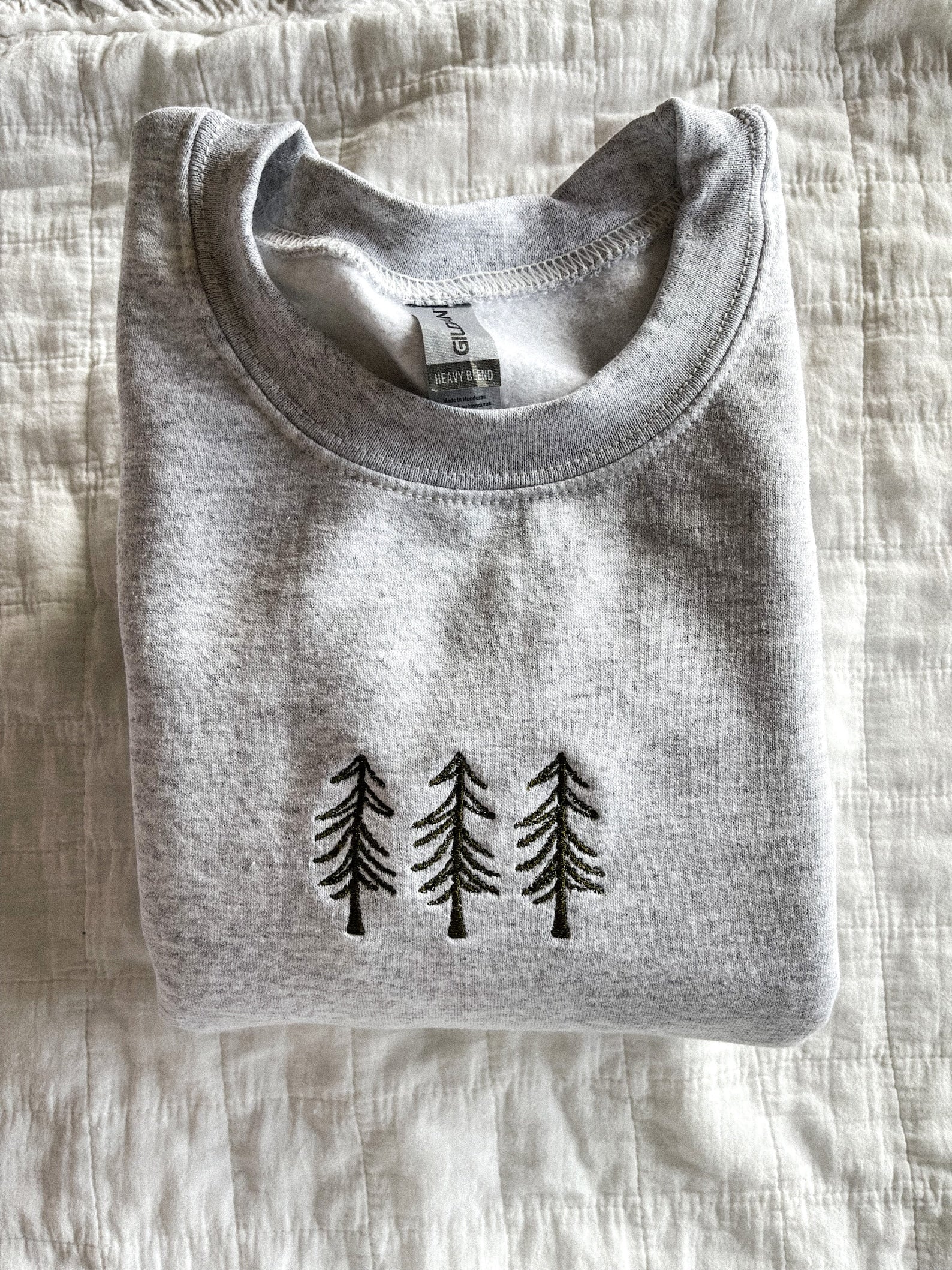 Pine Tree Trio Embroidered Halloween Sweatshirt 2D Crewneck Sweatshirt All Over Print Sweatshirt For Women Sweatshirt For Men Sws2782