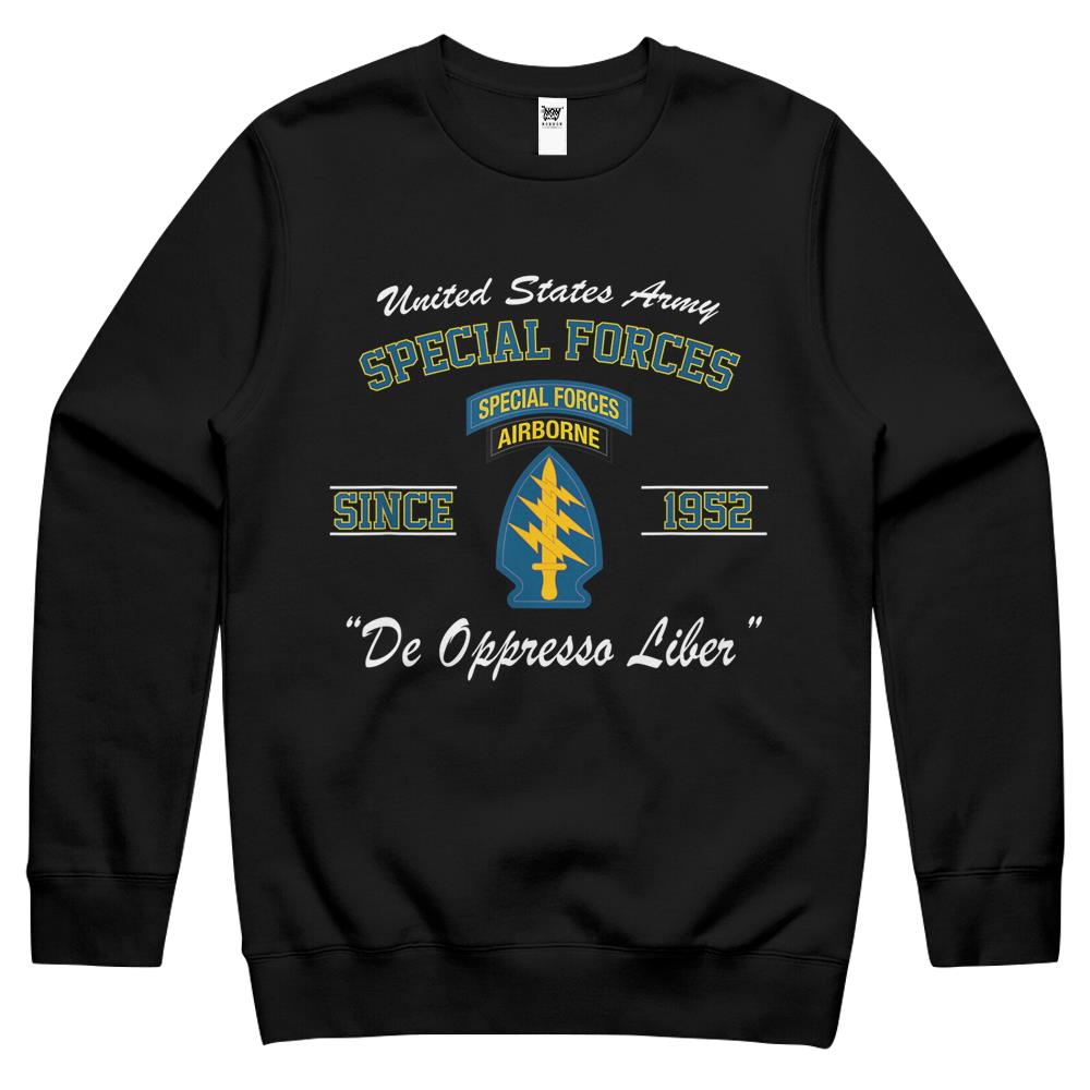 Us Army Special Forces Tab Green Beret Gift Crewneck Sweatshirt