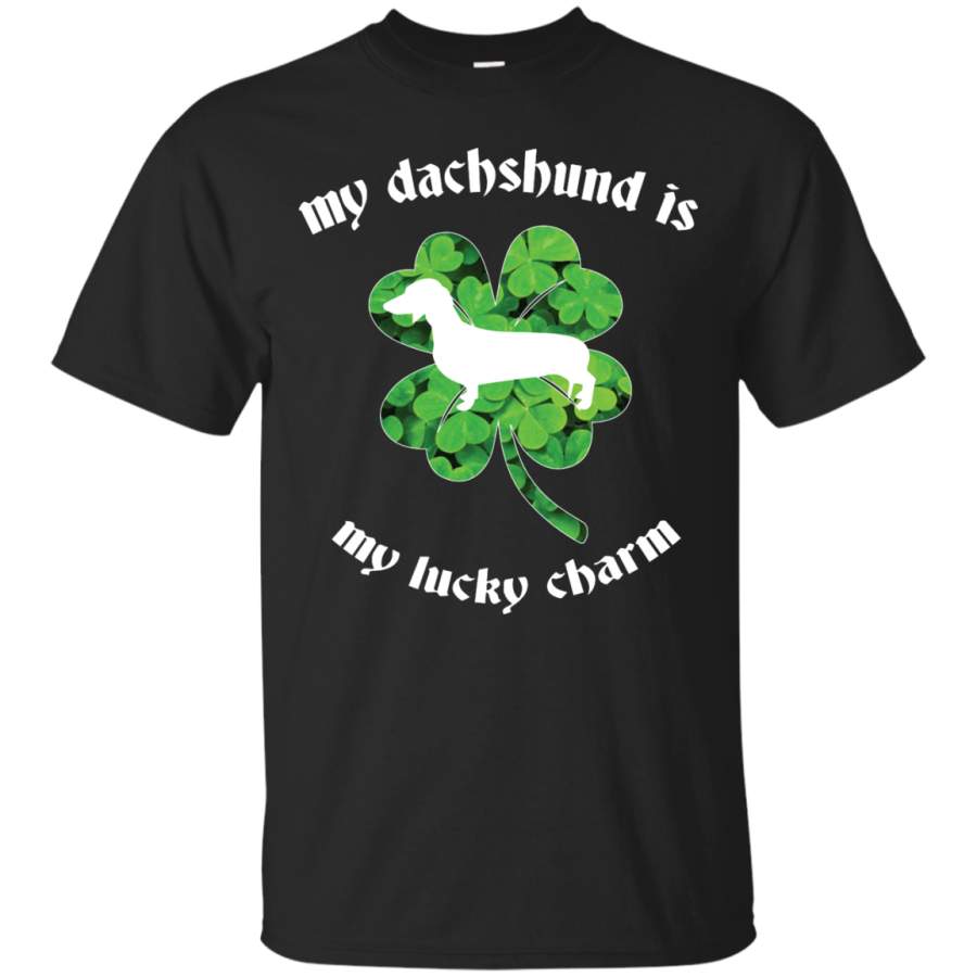 St Patrick’s Day Dachshund – Men/Women T-Shirt