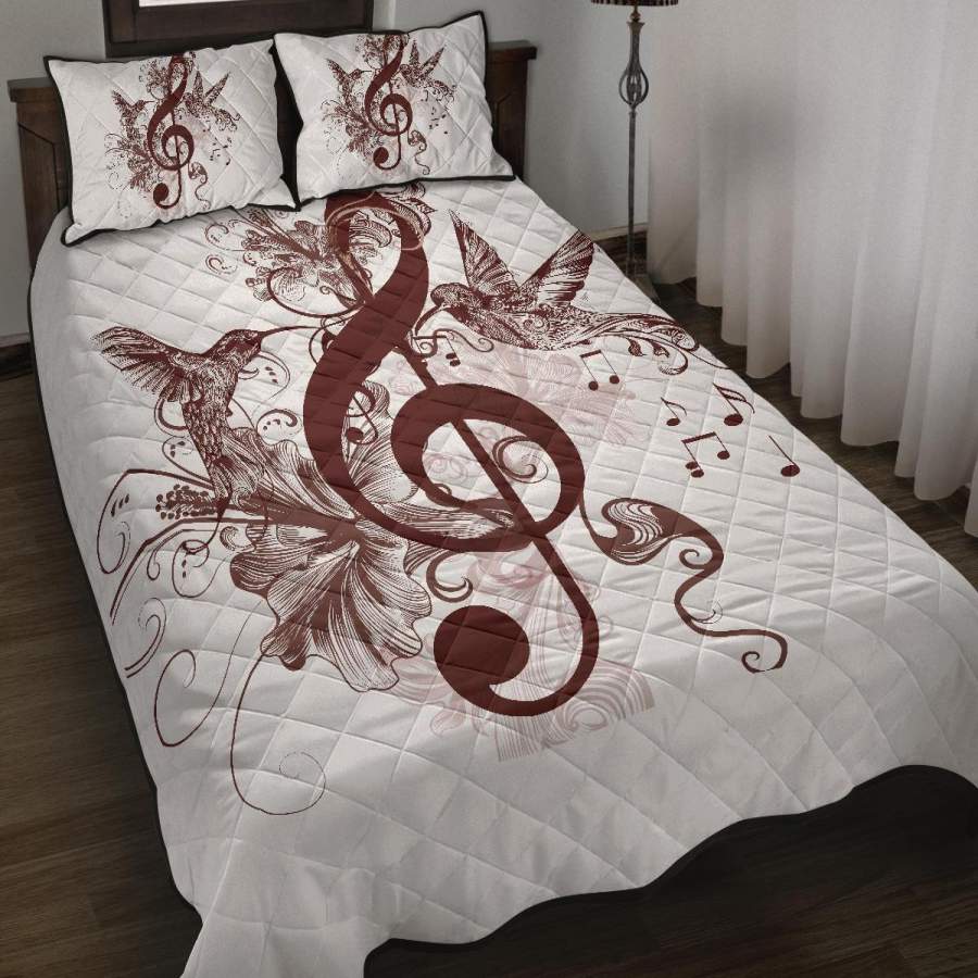 Treble Clef And Hummingbirds Quilt Bed Set By ML