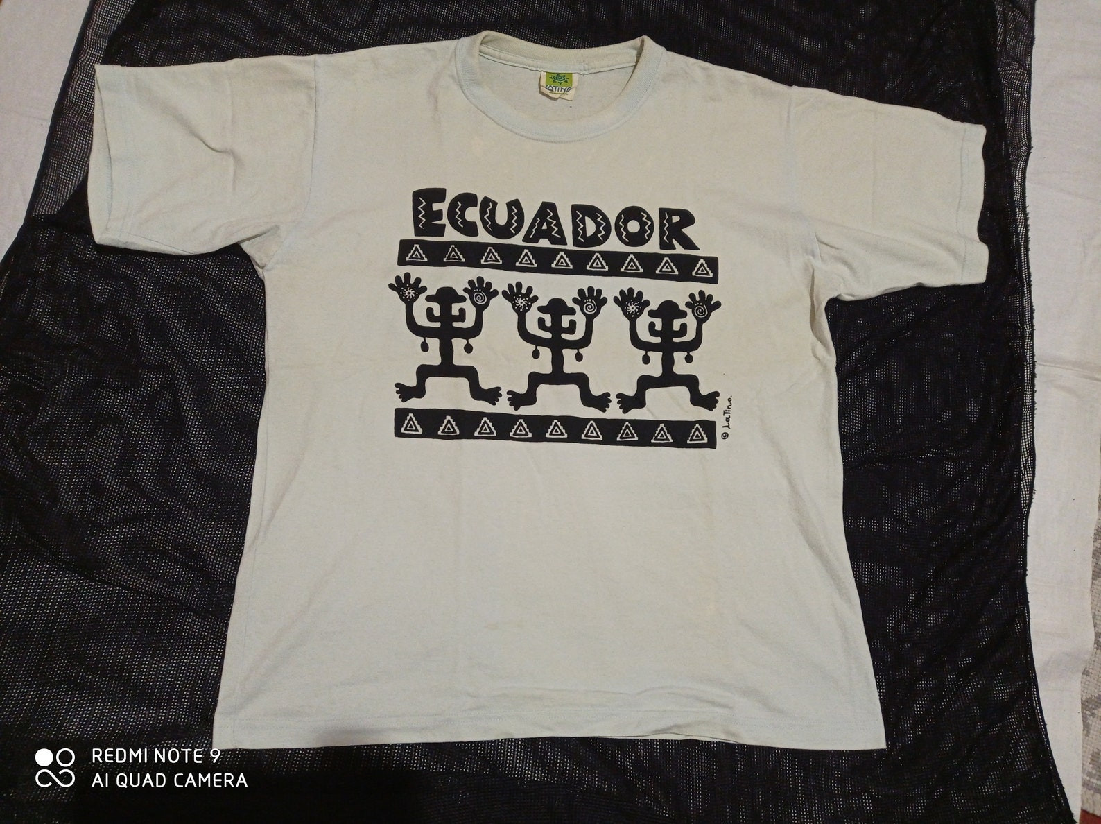 Vtg T Shirt Ecuador Latino