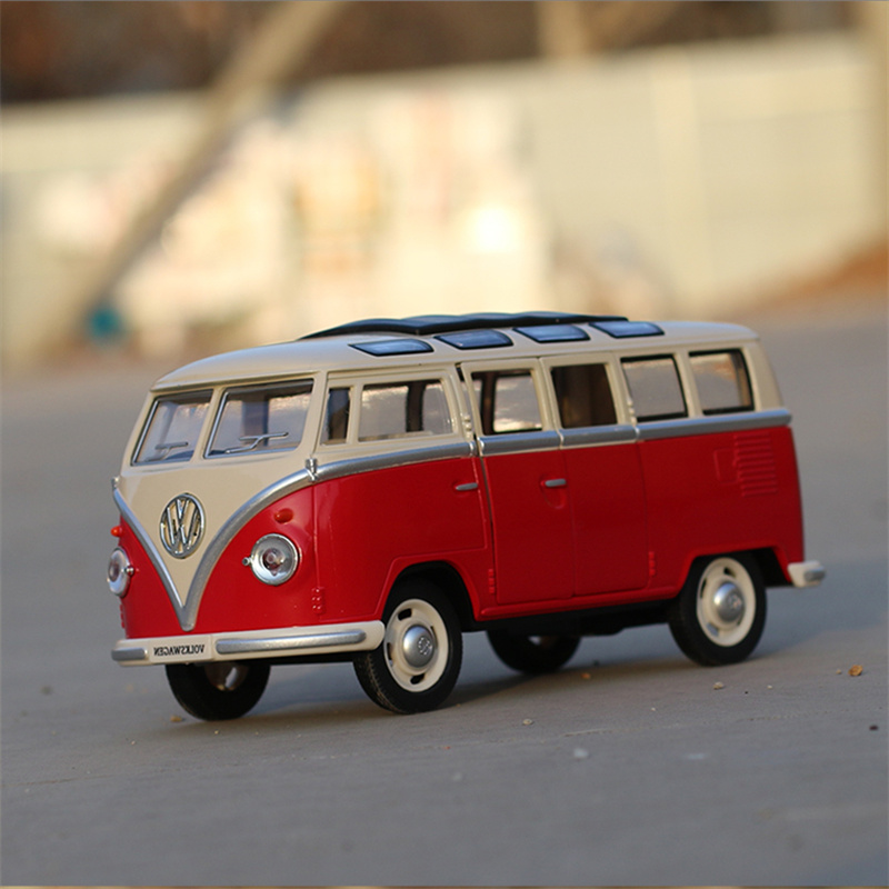1/24 Volkswagens T1 Alloy BUS Car Model Diecasts & Toy Vehicles Car Metal Model Collection Sound And Light Lovely Car Kids Gift alx