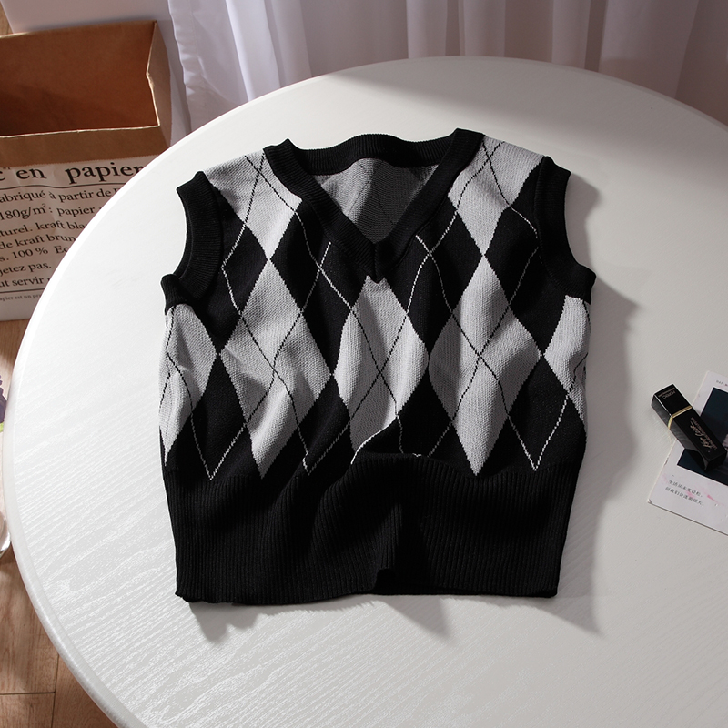 Argyle Sweater Vest Women Retro Design Sexy Cropped Sweaters All-match Streetwear V-neck Knitted Sleeveless Tops Mujer Ulzzang alx