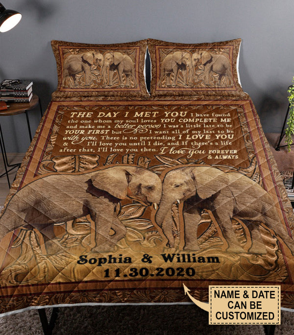 Personalized Elephant I Met You Quilt Bedding