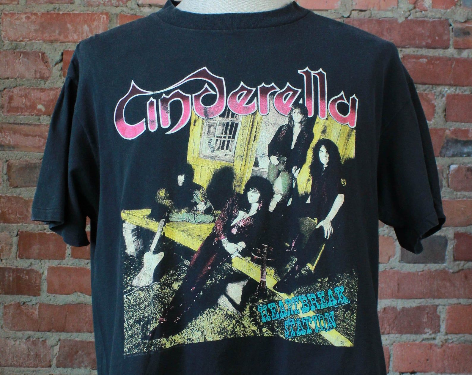 Vintage 1991 Cinderella Concert T Shirt Heartbreak Station World Tour Black Unisex