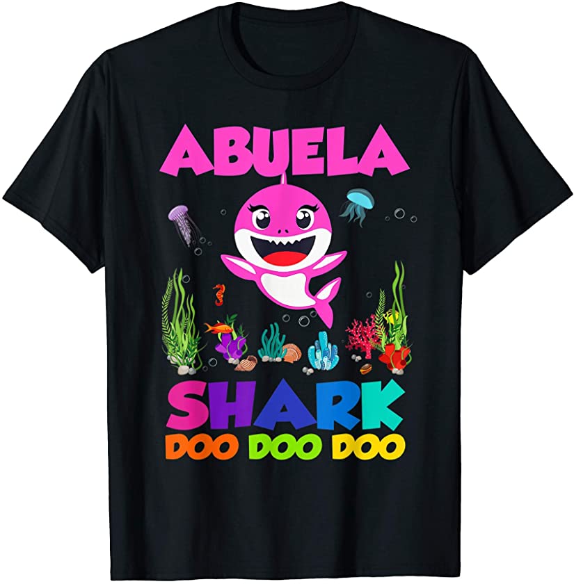 Cute Abuela Shark Doo Doo Doo Funny Baby Shark Family T-Shirt