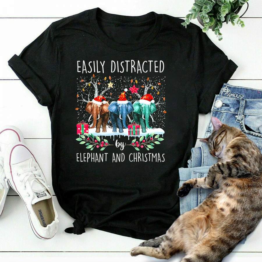 Elephants easily distracted by elephant & christmas santa hat snow gifts black cotton t shirt for men and women S-6XL