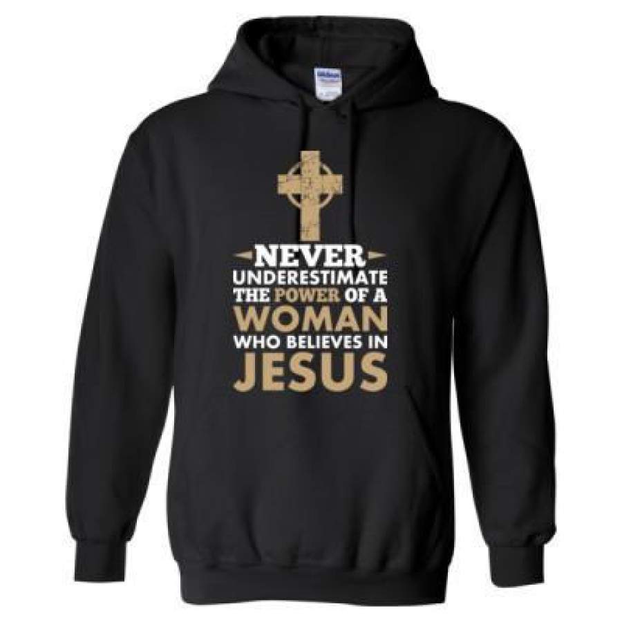 AGR Never Underestimate The Power Of A Woman Who Believe In Jesus – Heavy Blend™ Hooded Sweatshirt