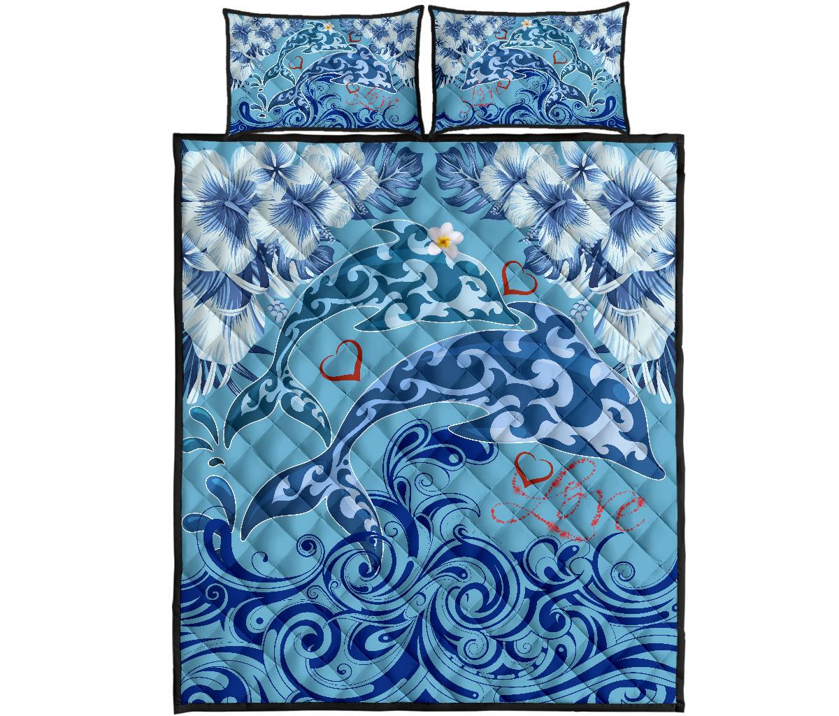 Hawaii Dolphin Couple Valentine’s Hibiscus Quilt Bed Set – Tender Style – AH – J3