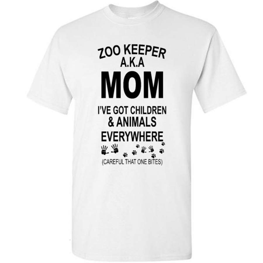 Zoo Keeper AKA Mom I’ve Got Children And Animals Everywhere – Gildan Short Sleeve Shirt