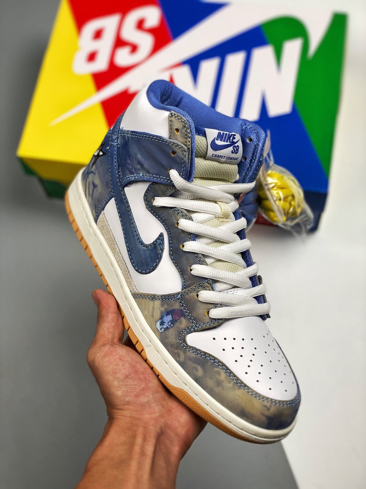 Carpet Company x Nike SB Dunk High WhiteDark Sulfur-Coconut Milk-Royal Pulse 5341076