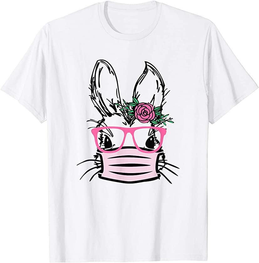 Cute Bunny Face With Face Mask Glasses Rabbit EASTER Gift T-Shirt