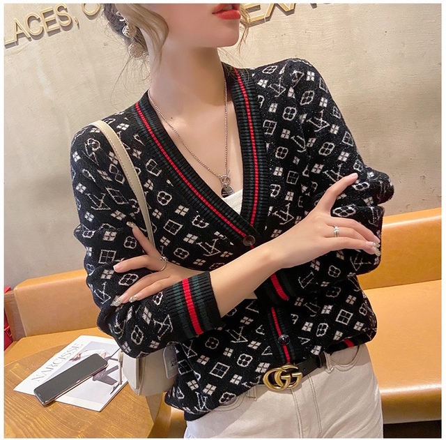 Women’s boutique high-end embroidery knitted cashmere sweater V-neck cardigan sweater long sleeve new style in autumn and winter alx